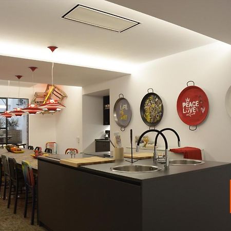Art&Flats Hostel บาเลนเซีย ภายนอก รูปภาพ