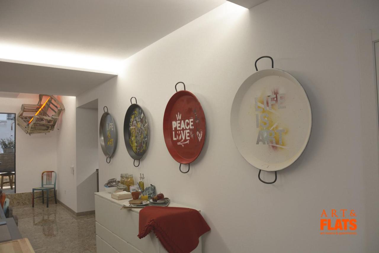 Art&Flats Hostel บาเลนเซีย ภายนอก รูปภาพ