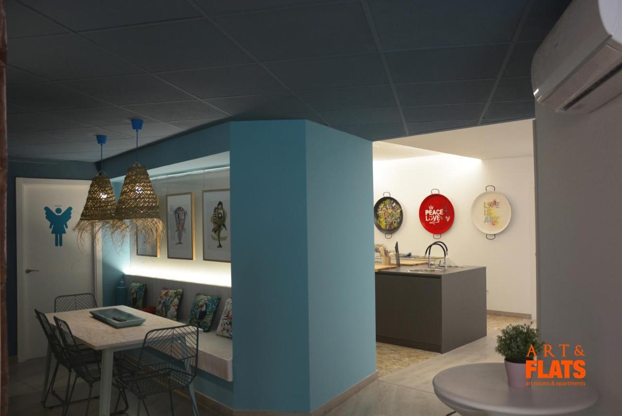 Art&Flats Hostel บาเลนเซีย ภายนอก รูปภาพ