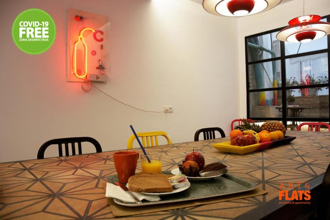 Art&Flats Hostel บาเลนเซีย ภายนอก รูปภาพ